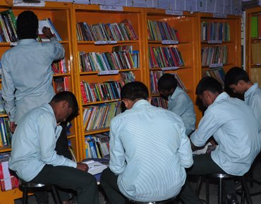 School with IIT Foundation coaching with Residential Facility in bangalore